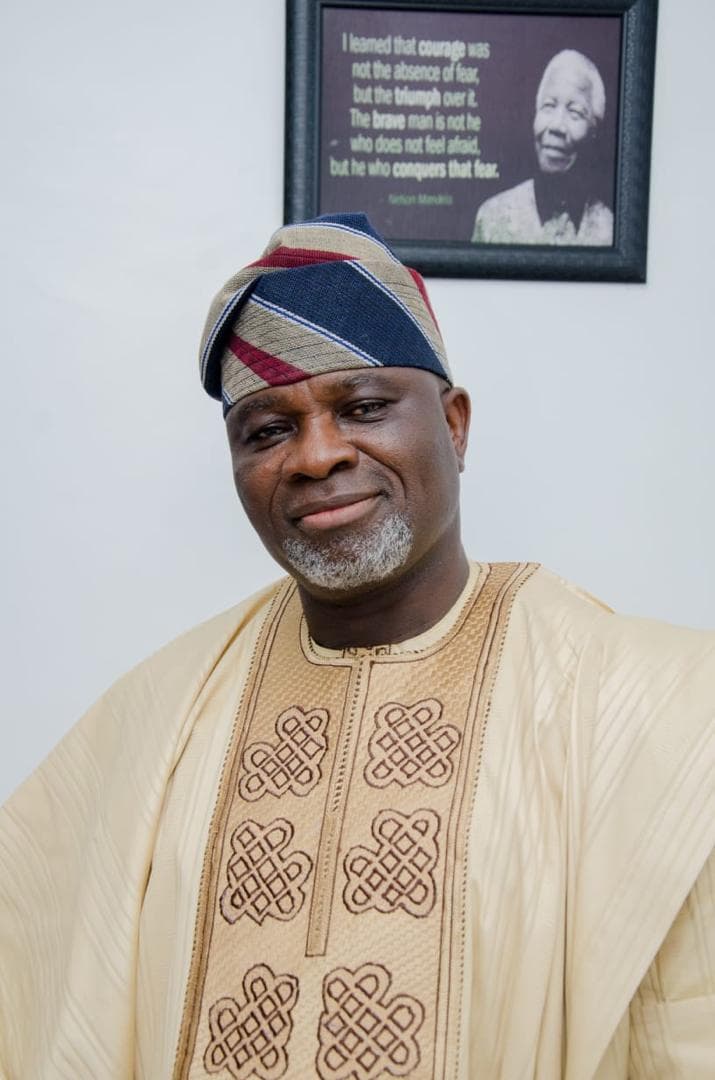 Hon Prince Segun Olanibi